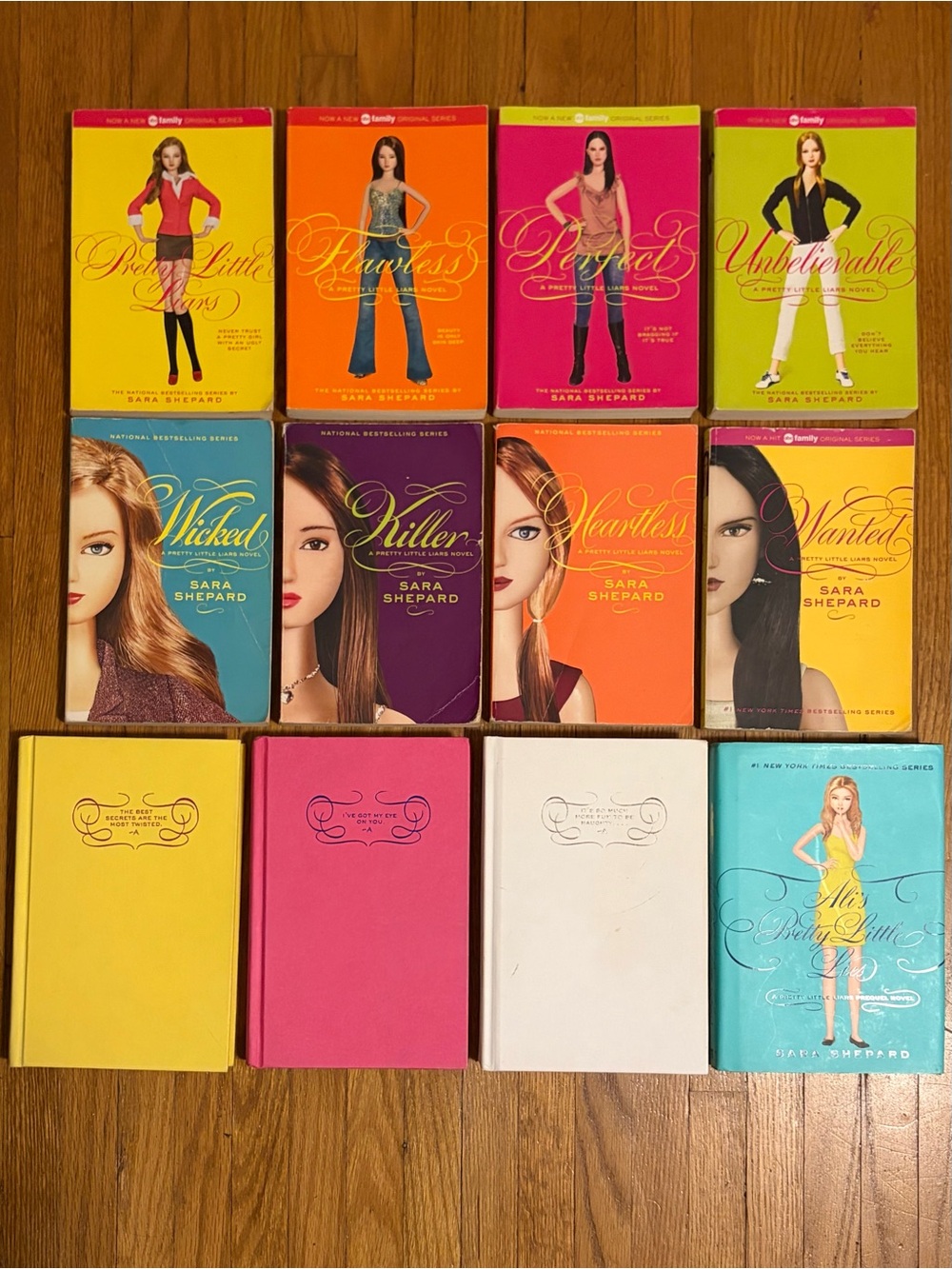 Pretty Little Liars Book Series Bundle